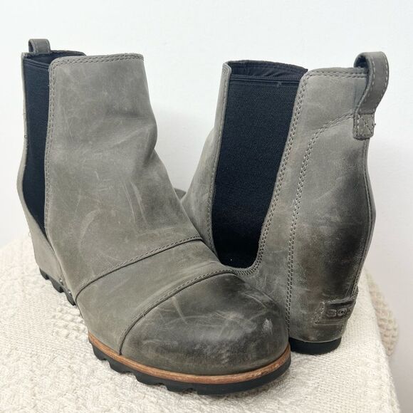 Sorel Lea leather wedge ankle boot booties gray factory distressed round toe - Picture 1 of 9